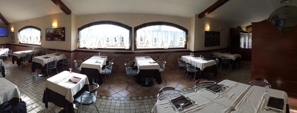 La Locanda Del Cavaliere Borgo Montello Ngoại thất bức ảnh