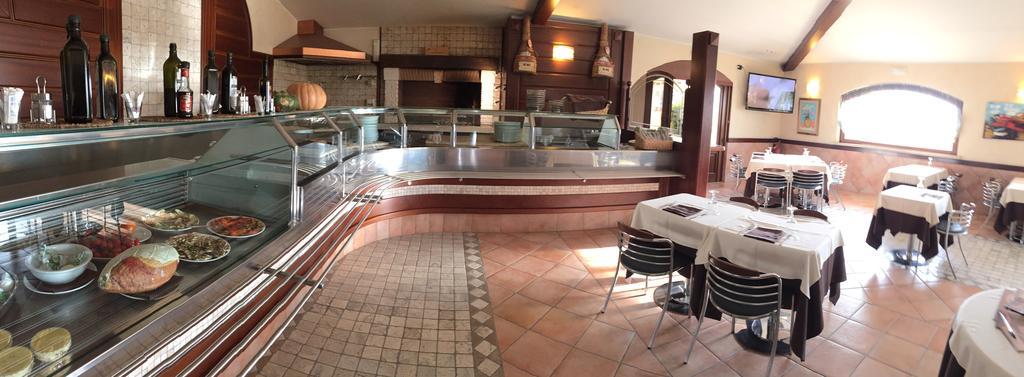 La Locanda Del Cavaliere Borgo Montello Ngoại thất bức ảnh