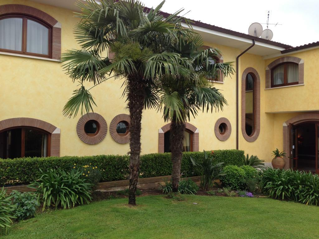 La Locanda Del Cavaliere Borgo Montello Ngoại thất bức ảnh
