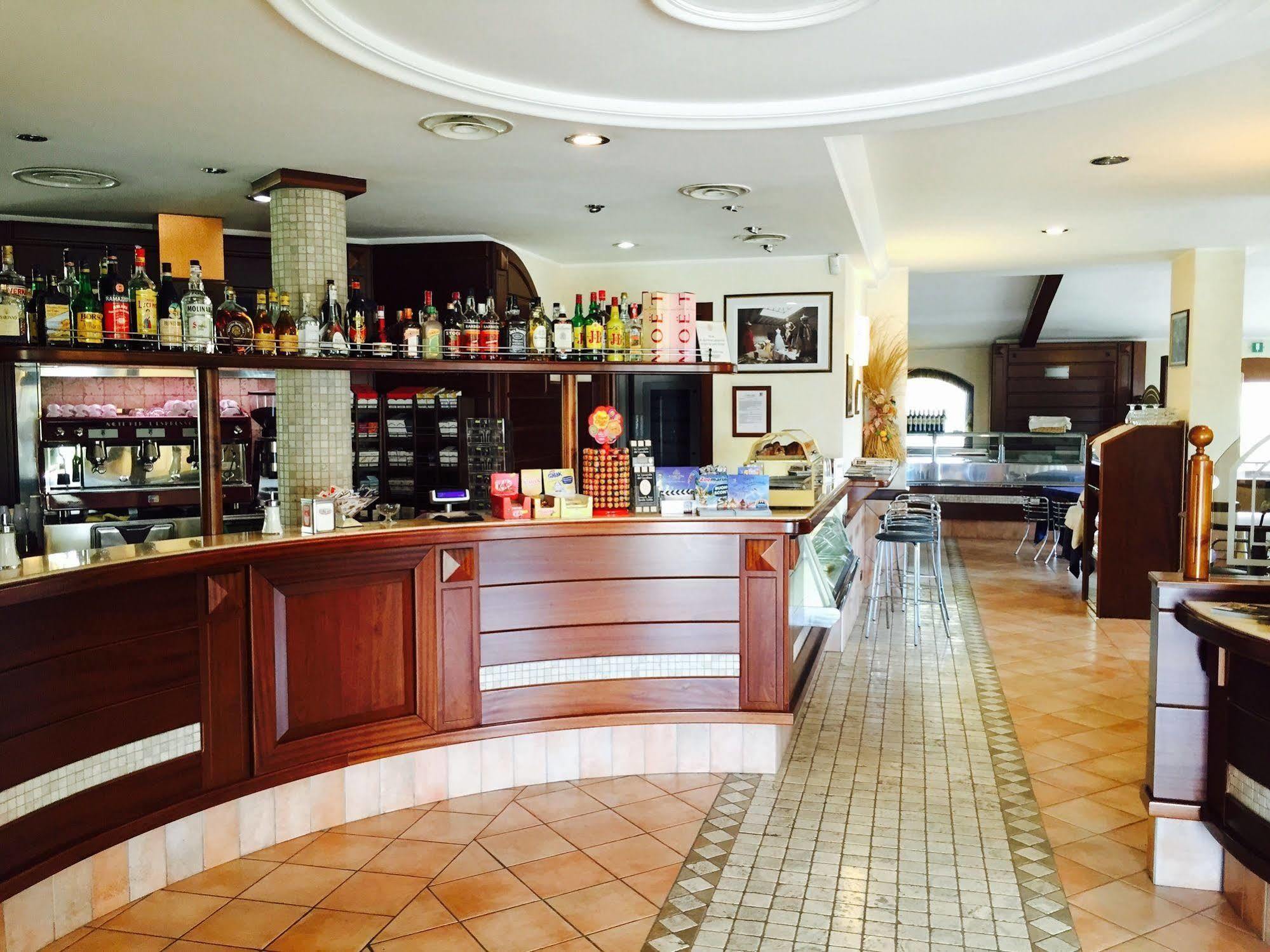 La Locanda Del Cavaliere Borgo Montello Ngoại thất bức ảnh